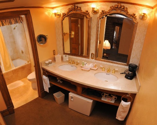 The Cliff House At Pikes Peak image 12